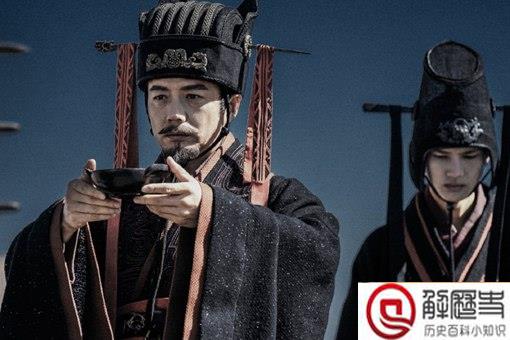 为什么称吕不韦为相邦