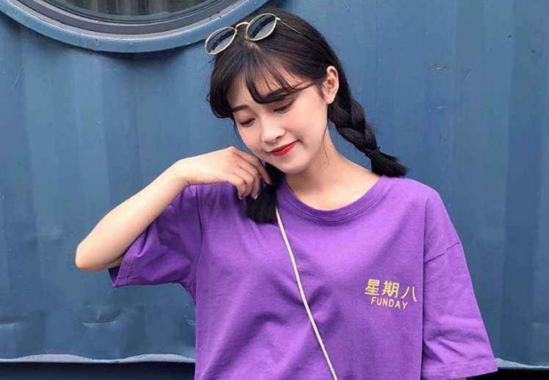 皮肤黑穿紫色衣服好看吗