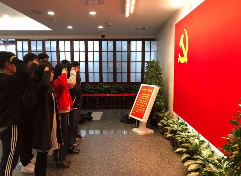 入党父母政审证明材料模板怎么写