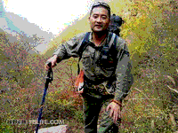 听下面一篇短文。将下列人物与其相应的活动搭配起来。 A. B. C. D. E. ( ).1.Frank ( ).2.Hector ( ) 听下面一篇短文。将下列人物与其相应的活动搭配起来。 A. B. C. D. E. ( ).1.Frank ( ).2.Hector ( )