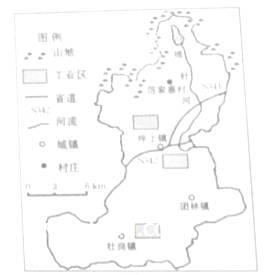 下图是我国东部某城市产业区分布示意图,(该区拟将政府驻地建在坪上镇或厉家寨村.任选其中一处,评价其作为政府驻地的优缺点。 下图是我国东部某城市产业区分布示意图,(该区拟将政府驻地建在坪上镇或厉家寨村.任选其中一处,评价其作为政府驻地的优缺点。