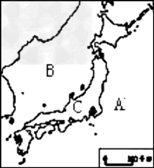 读日本略图,回答下列问题:写出图中字母所代表的地理事物的名称:A 洋,B 海,C 岛日本海岸线比较曲折,多优 读日本略图,回答下列问题:写出图中字母所代表的地理事物的名称:A 洋,B 海,C 岛日本海岸线比较曲折,多优