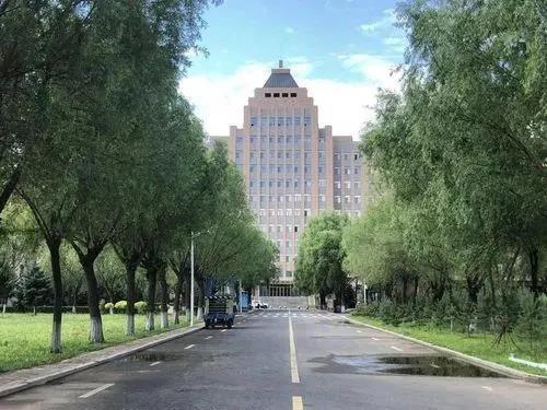 哈尔滨广厦学院环境怎么样? 哈尔滨广厦学院教学楼