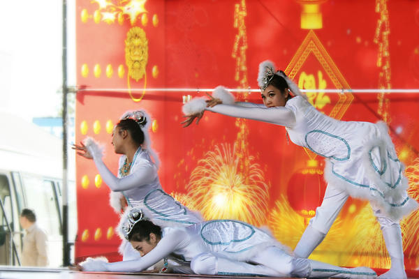 华中师范大学大学生艺术团赴纽卡斯尔巡演 华中师范大学大学生艺术团赴纽卡斯尔巡演