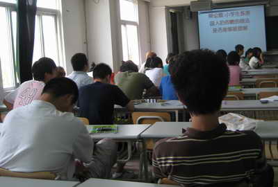 培黎职业学院08级高职旅游班举行辩论会 培黎职业学院08级高职旅游班举行辩论会