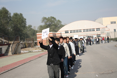 北大资源学院商学院篮球赛火热进行 北大资源学院商学院篮球赛火热进行