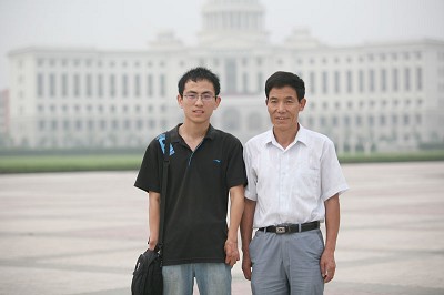 吉利大学圆求学梦想——记09级商学院新生小勇的成长之路 吉利大学圆求学梦想——记09级商学院新生小勇的成长之路