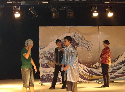 吉利大学大型舞台剧《暗恋桃花源》首演成功 吉利大学大型舞台剧《暗恋桃花源》首演成功