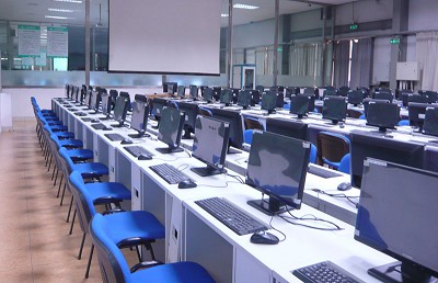 吉利大学机房更新工作圆满结束 吉利大学机房更新工作圆满结束