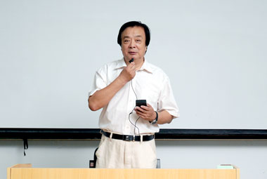 吉利大学基础部举行09级新生英语培训 吉利大学基础部举行09级新生英语培训