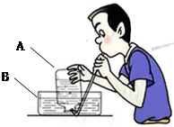 在老师的指导下,明明同学进行了吸入的空气与呼出的气体的探究呼出气体的收集。明明同学用右图所示方法收集两瓶呼出的气体。①写出仪器的名称:A_________ 在老师的指导下,明明同学进行了吸入的空气与呼出的气体的探究呼出气体的收集。明明同学用右图所示方法收集两瓶呼出的气体。①写出仪器的名称:A_________
