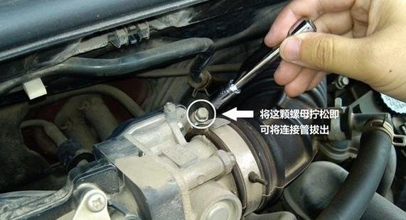 日产骐达节气门怎么拆卸,骐达节气门清洗方法