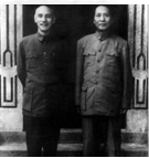 1945年在重庆1947年在陕北1947年夏黄泛区试一试:观察这三幅图,结合所学内容,你能把与此有关内容连成一段话吗? 1945年在重庆1947年在陕北1947年夏黄泛区试一试:观察这三幅图,结合所学内容,你能把与此有关内容连成一段话吗?