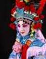 元杂剧把中国的戏曲艺术推向了成熟,京剧艺术是中国戏剧中的国粹。某同学在研究性学习中使用了三幅图片,依据下图情景,据此判断他的研究课题应是杂剧俑京剧脸谱京剧花旦A 元杂剧把中国的戏曲艺术推向了成熟,京剧艺术是中国戏剧中的国粹。某同学在研究性学习中使用了三幅图片,依据下图情景,据此判断他的研究课题应是杂剧俑京剧脸谱京剧花旦A