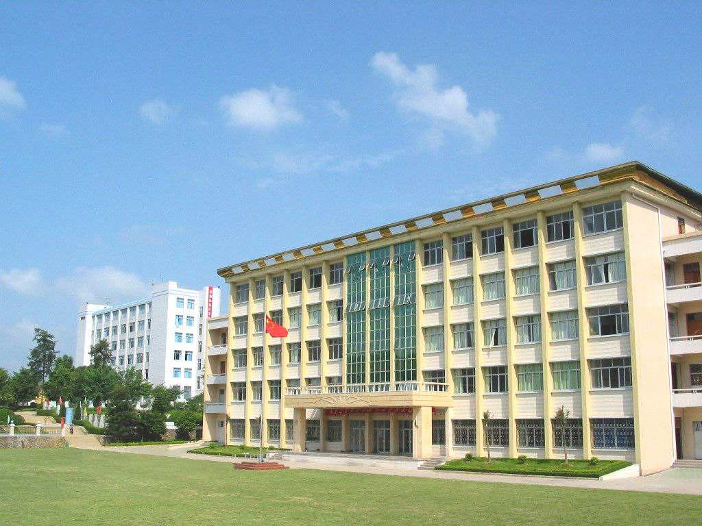 广州铁路职业技术学院宿舍条件如何?排名全国第几学费一年多少? 广州铁路职业技术学院宿舍条件如何?排名全国第几学费一年多少?