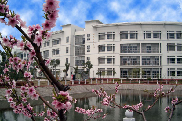 上海商学院怎么样都有什么专业?属于几本?排名多少?学费贵吗? 上海商学院怎么样都有什么专业?属于几本?排名多少?学费贵吗?