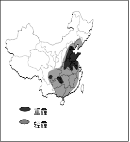 读我国大陆某时段雾霾分布图。完成下列各题小题1:雾霾的分布特征为A.主要分布在东部季风区B.主要分布在东部沿海经济带C.西部地区无重霾分布D.地势越低,雾霾越严 读我国大陆某时段雾霾分布图。完成下列各题小题1:雾霾的分布特征为A.主要分布在东部季风区B.主要分布在东部沿海经济带C.西部地区无重霾分布D.地势越低,雾霾越严