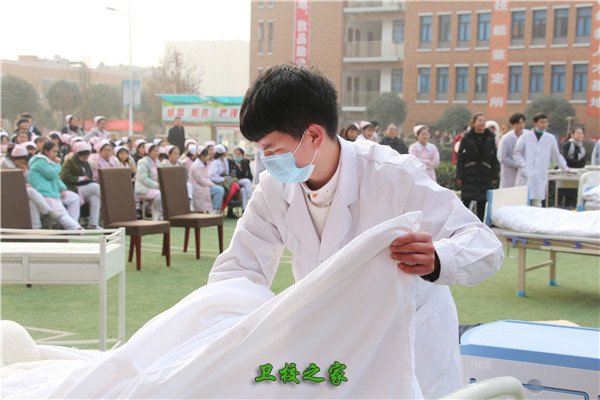 成都卫生学校师资力量排名top5 希望卫校