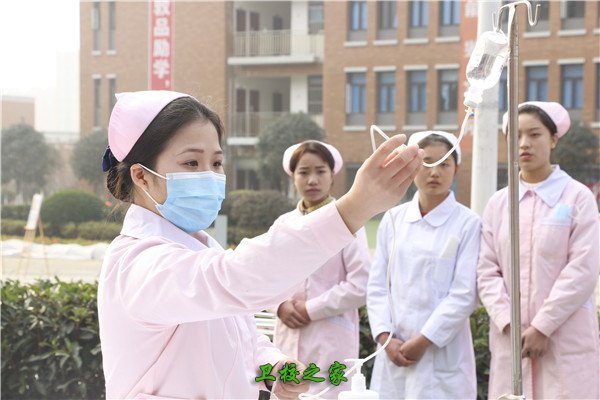 四川卫生学校就业排名top5 希望卫校
