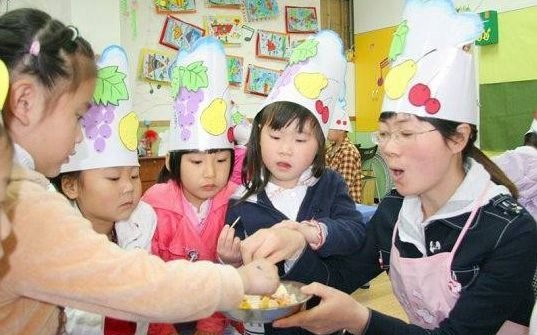 初中生学幼师可以选择贵州省内贸学校 初中生学幼师可以选择贵州省内贸学校