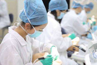 成都卫生学校五年制大专难不难 成都卫生学校五年制大专难不难