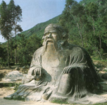 观察下图,回答问题。根据你的观察和所学知识判断,图中的人物分别是谁?_______ 观察下图,回答问题。根据你的观察和所学知识判断,图中的人物分别是谁?_______