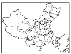 下图为我国某乳业集团在全国的生产基地分布图。完成下列各题。小题1:关于该企业生产基地分布与区位,组合正确的是A.华北地区密度大——人口稠密B.长江沿岸分布多—— 下图为我国某乳业集团在全国的生产基地分布图。完成下列各题。小题1:关于该企业生产基地分布与区位,组合正确的是A.华北地区密度大——人口稠密B.长江沿岸分布多——
