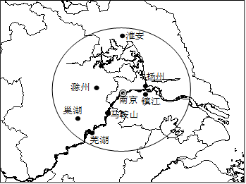 下图为“某都市圈示意图”。读图完成下列各题。小题1:图示都市圈中,等级最高的城市是A.南京 B.芜湖C.淮安 D.马鞍山小题2:关于该都市圈的正确叙述有①南京的 下图为“某都市圈示意图”。读图完成下列各题。小题1:图示都市圈中,等级最高的城市是A.南京 B.芜湖C.淮安 D.马鞍山小题2:关于该都市圈的正确叙述有①南京的