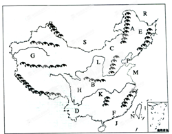 下图是“中国地形分布图”,读后回答下列问题。写出A、B两山脉的名称:A________________, B________________。写出下 下图是“中国地形分布图”,读后回答下列问题。写出A、B两山脉的名称:A________________, B________________。写出下