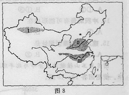 读我国某种农作物三大优势产区分布图,回答22~23题。小题1:该农作物最可能是A.玉米B.小麦C.大豆D.棉花小题2:与其他两地区相比,该农作物在优势区I质量好 读我国某种农作物三大优势产区分布图,回答22~23题。小题1:该农作物最可能是A.玉米B.小麦C.大豆D.棉花小题2:与其他两地区相比,该农作物在优势区I质量好
