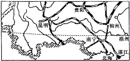 读我国某区域图,回答下列各题。小题1:图中昆明以西的地区几乎没有铁路,其主要的自然原因是该地区A.森林茂密,施工困难B.保护旅游资源,防止生态破坏C.地形、地质 读我国某区域图,回答下列各题。小题1:图中昆明以西的地区几乎没有铁路,其主要的自然原因是该地区A.森林茂密,施工困难B.保护旅游资源,防止生态破坏C.地形、地质