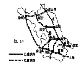 为了拉动内需,完善交通运输网络,江苏省加快了南北铁路通道建设。国家沿海铁路江苏段和省内重点工程新沂—镇江铁路南段,即将开工建设。据此完成 为了拉动内需,完善交通运输网络,江苏省加快了南北铁路通道建设。国家沿海铁路江苏段和省内重点工程新沂—镇江铁路南段,即将开工建设。据此完成