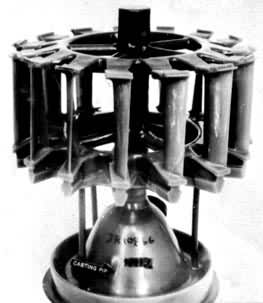 什么是熔模铸造? 图1 无加工余量的高压Ⅱ级熔模铸造涡轮叶片蜡模组