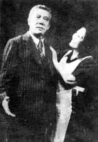 英若诚(1929~ )是什么? 《推销员之死》剧照