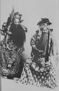王鸿寿(1850~1925)是什么? 李洪春在《水淹七军》中饰关羽,范宝亭饰周仓