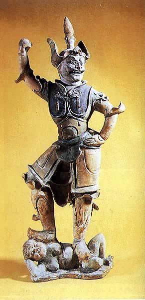 唐是什么? 三彩釉陶天王俑 陕西西安出土