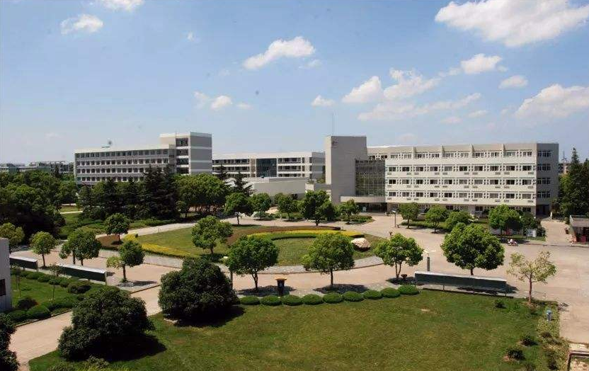 嘉兴学院南湖学院是公办的吗?口碑怎么样?最擅长的专业学费多少 嘉兴学院南湖学院是公办的吗?口碑怎么样?最擅长的专业学费多少