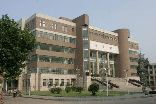 郑州轻工业大学厉害吗?口碑怎样?优势专业有哪些?就业前景怎样 郑州轻工业大学厉害吗?口碑怎样?优势专业有哪些?就业前景怎样