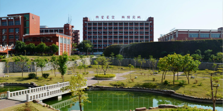 闽南科技学院是二本吗具体地址在哪?学费多少?最值得读的专业? 闽南科技学院是二本吗具体地址在哪?学费多少?最值得读的专业?