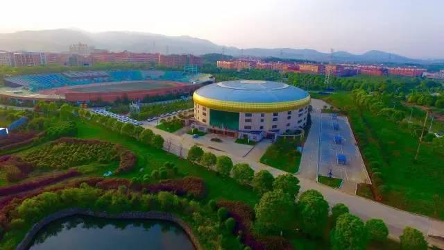 南昌理工学院空乘专业怎么样录取要求高吗?就业前景如何详细分析 南昌理工学院空乘专业怎么样录取要求高吗?就业前景如何详细分析