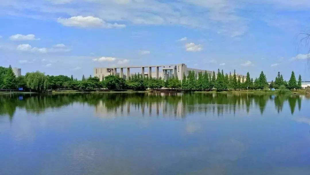 西华大学排名第几?是几本?王牌专业是什么?宿舍条件怎么样? 西华大学排名第几?是几本?王牌专业是什么?宿舍条件怎么样?