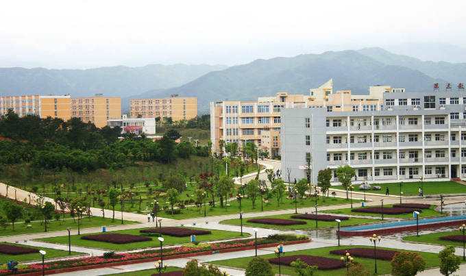 江西旅游商贸职业学院好吗省内排名第几?特色专业及一年收费多少 江西旅游商贸职业学院好吗省内排名第几?特色专业及一年收费多少