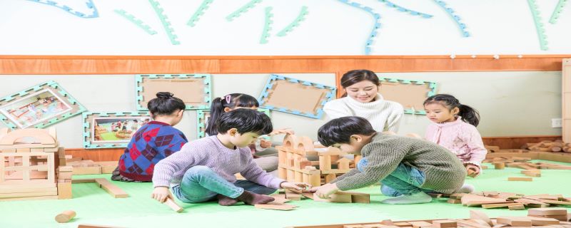 当幼儿园老师有什么条件,当幼儿园老师需要具备什么条件 当幼儿园老师的条件 当幼儿园老师的条件有哪些