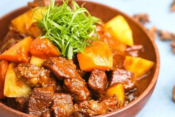 炖牛肉放什么东西烂得快 牛肉的营养价值