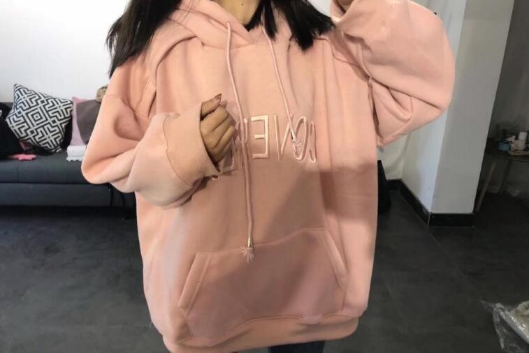 卫衣缩水了如何恢复原样 卫衣缩水了如何恢复原样