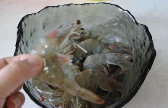 干锅香辣虾的制作流程是什么 干锅香辣虾的制作流程是什么