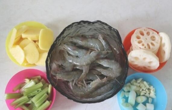 干锅香辣虾的制作流程是什么 干锅香辣虾的制作流程是什么