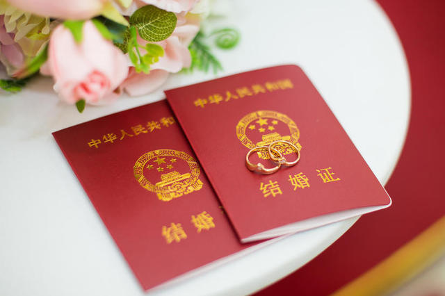 婚前买房可以写两个人的名字吗 婚前买房可以写两个人的名字吗