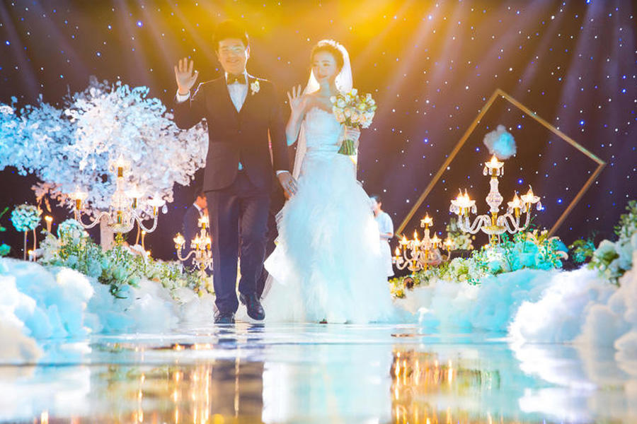 浪漫婚礼现场布置图片参考 浪漫婚礼现场布置图片参考