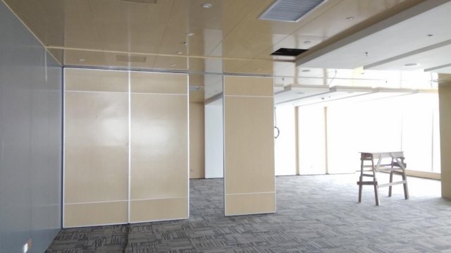 店铺隔断最简单的方法 店铺隔断最简单的方法